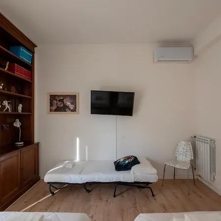 La Casa A Cornelia شقة